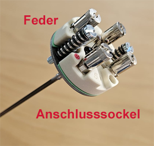 Feder am Anschlusssockel eines Thermoelement-Messeinsatzes